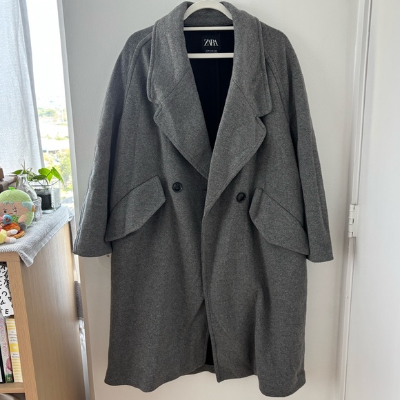 Zara Coat - Picture 3 of 7